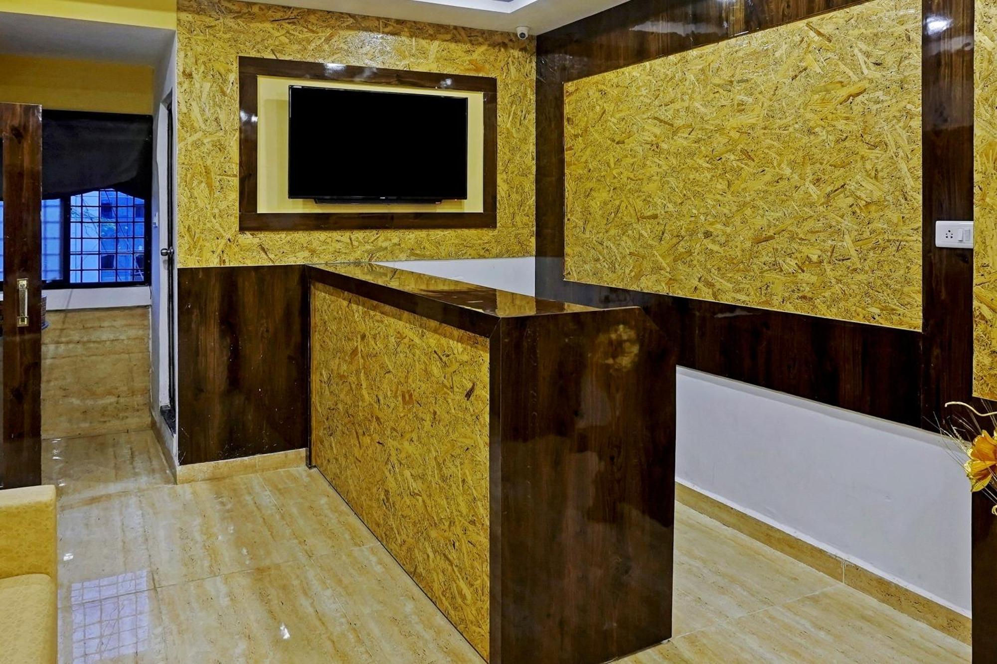 Collection O Gauri Shree Hotel Бопал Екстериор снимка